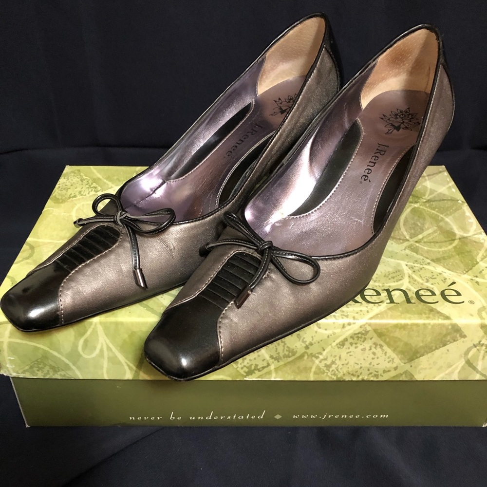 Grace Womens Pumps by J Renee